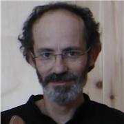 Soy una persona imaginativa y creativa capacitada para impartir mis conocimientos tanto a niñ@s, como a personas de avanzada edad que estén dispuestos a aprender